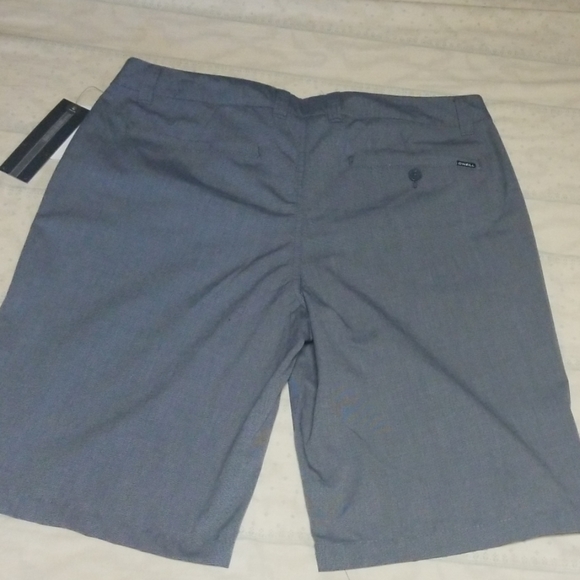O'Neill short - Picture 2 of 2
